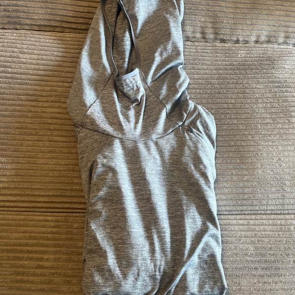 Nike Dri-Fit Women's Element  Running Hoodie Large Gray Cowl Neck Thumb Holes - Picture 10 of 10